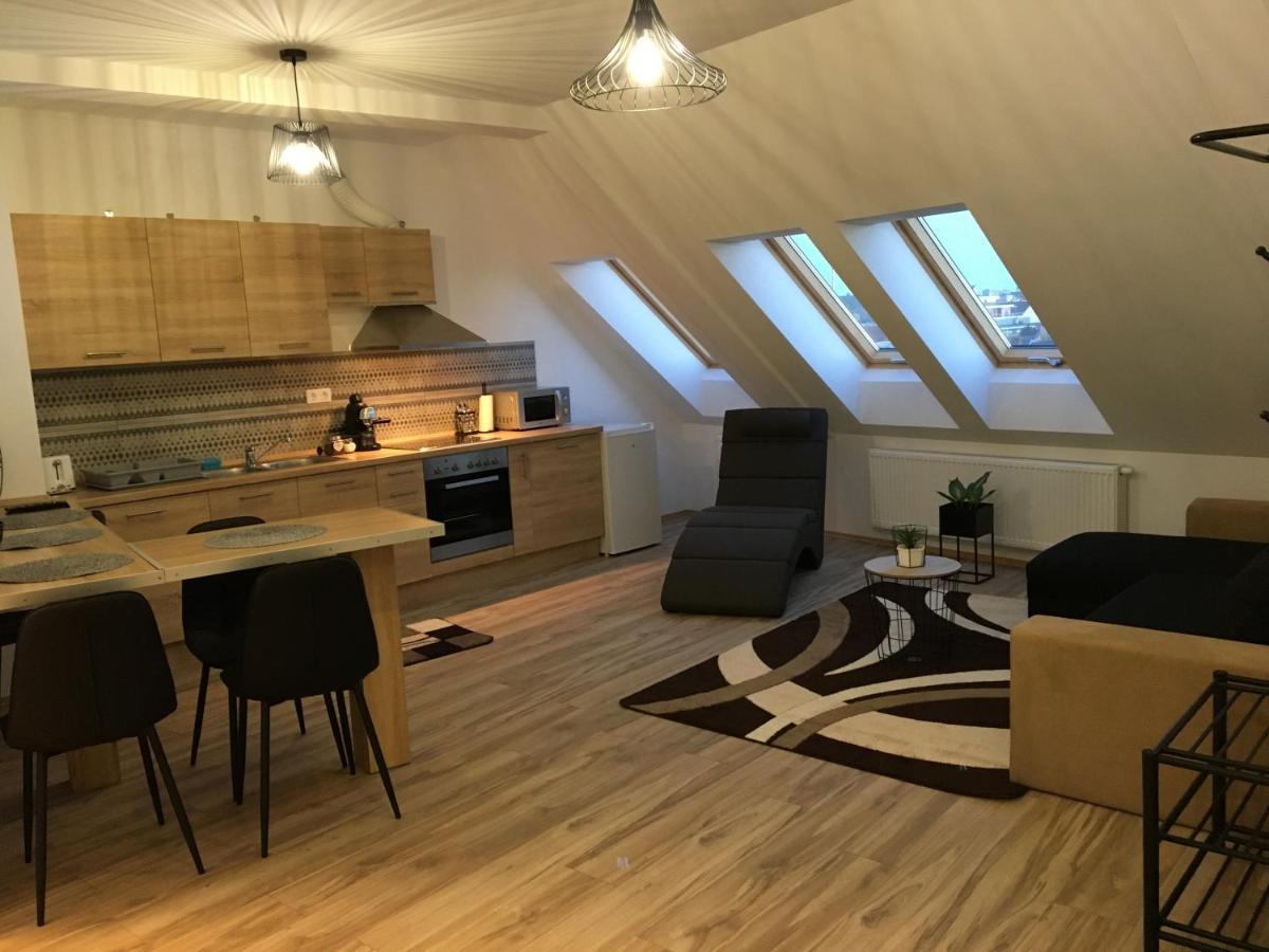 Queen Apartman 德布勒森 外观 照片